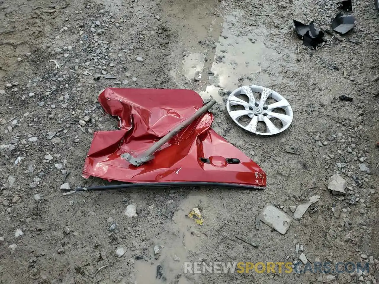12 Photograph of a damaged car 5YFEPMAE4MP182526 TOYOTA COROLLA 2021