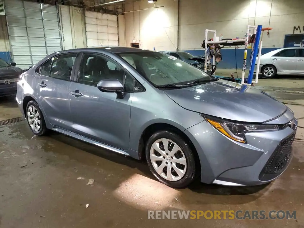 4 Photograph of a damaged car 5YFEPMAE4MP187080 TOYOTA COROLLA 2021