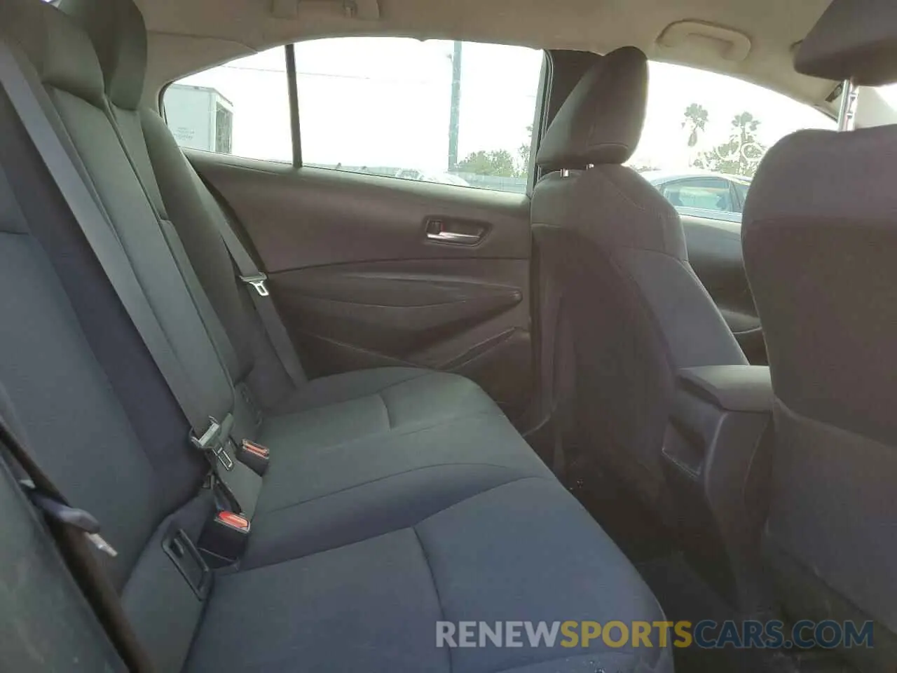 10 Photograph of a damaged car 5YFEPMAE4MP201527 TOYOTA COROLLA 2021