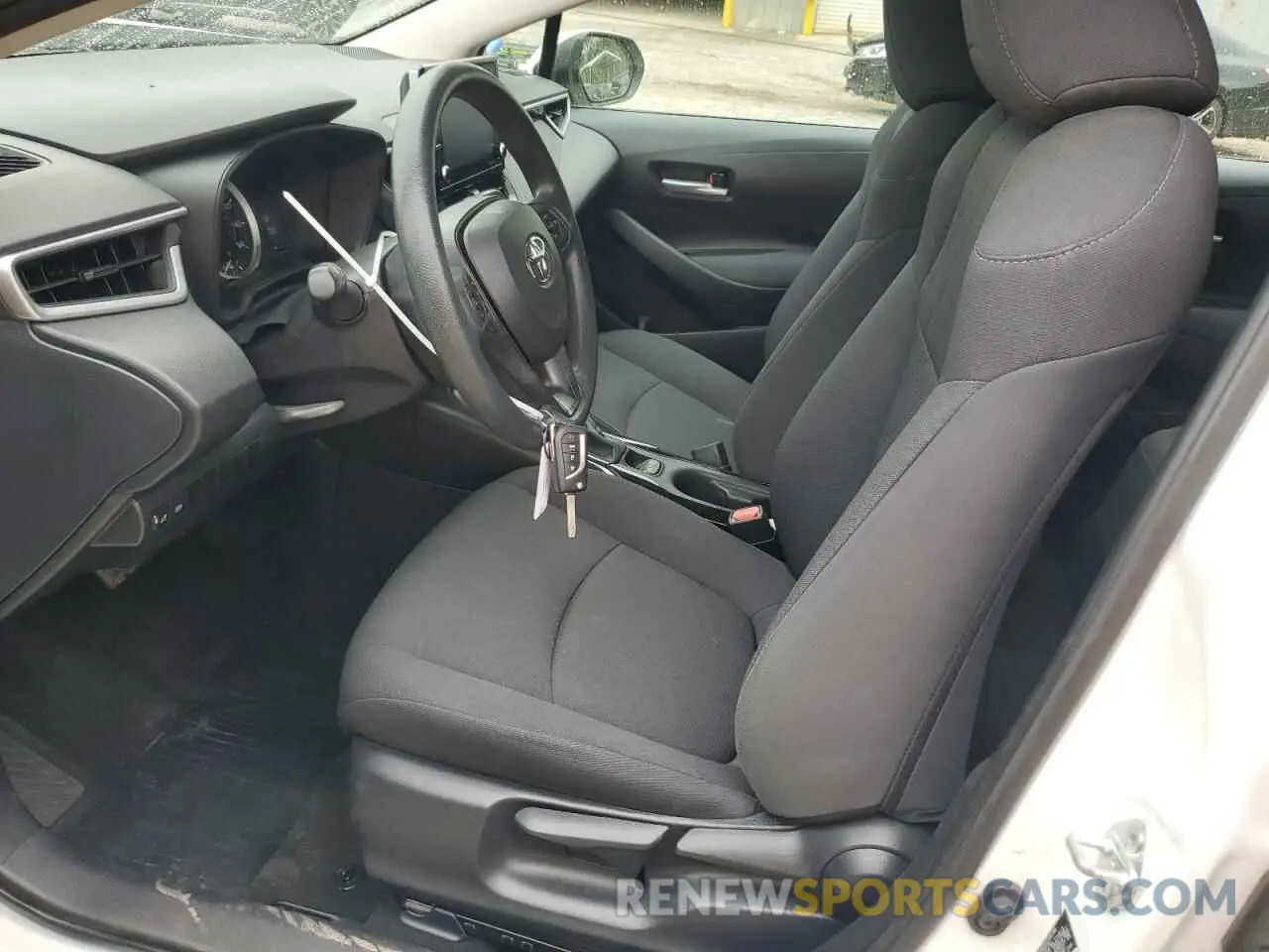 7 Photograph of a damaged car 5YFEPMAE4MP201785 TOYOTA COROLLA 2021