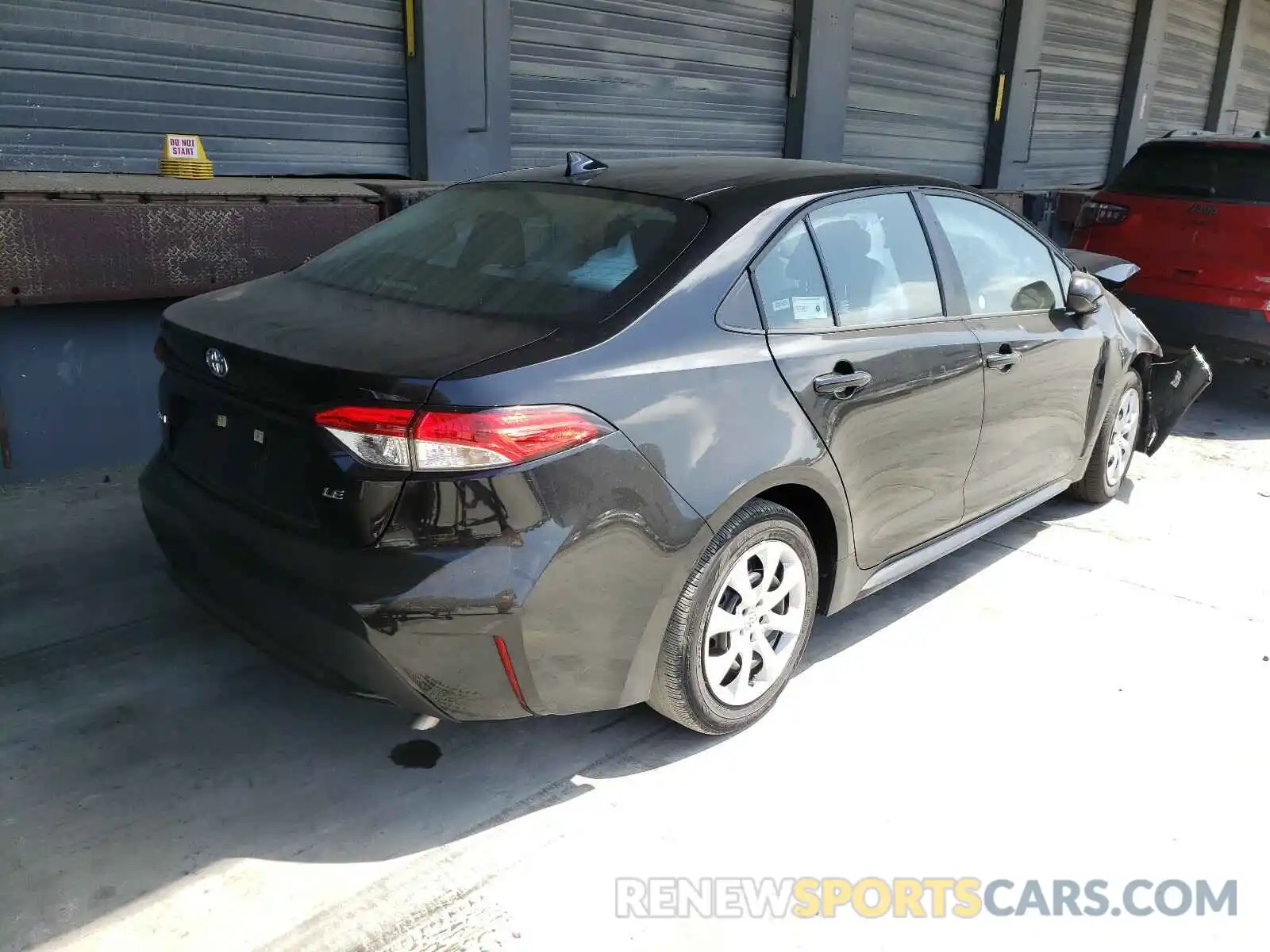 4 Photograph of a damaged car 5YFEPMAE4MP204945 TOYOTA COROLLA 2021