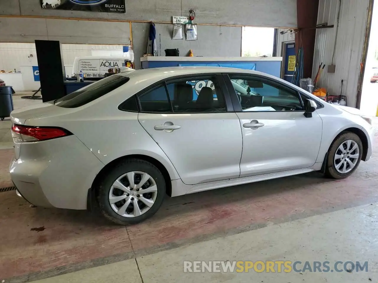 3 Photograph of a damaged car 5YFEPMAE4MP206761 TOYOTA COROLLA 2021