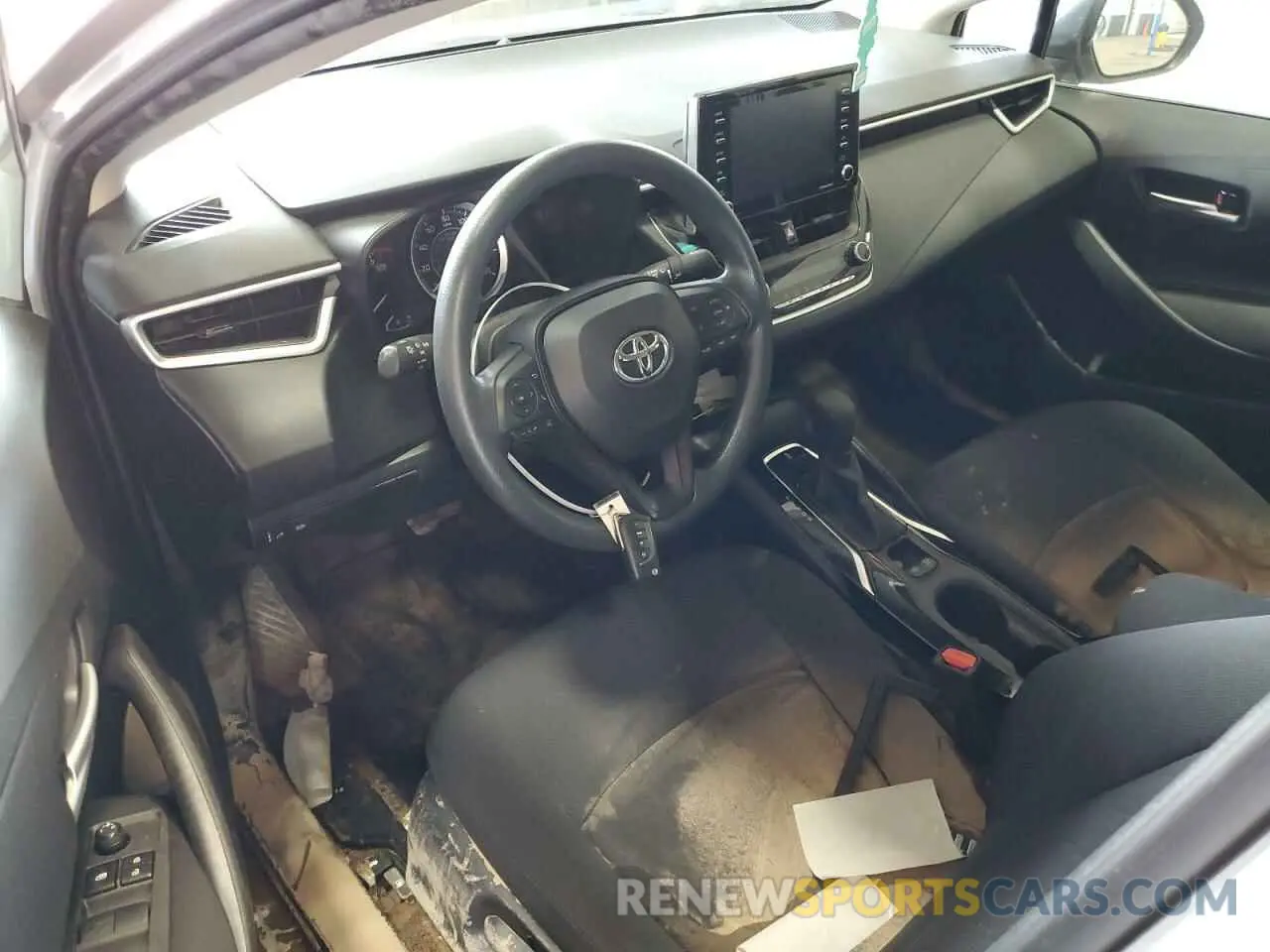 8 Photograph of a damaged car 5YFEPMAE4MP206761 TOYOTA COROLLA 2021