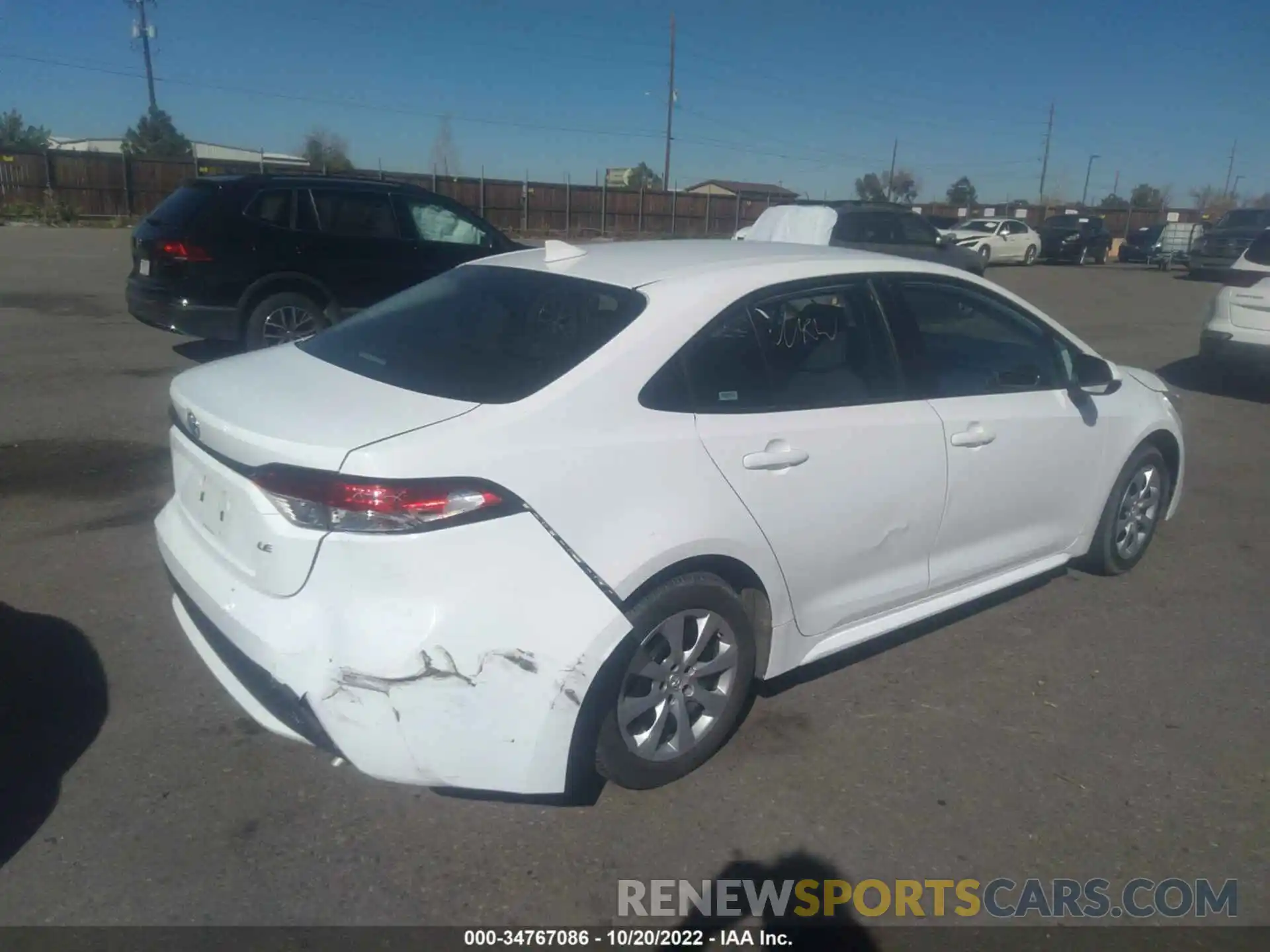 4 Photograph of a damaged car 5YFEPMAE4MP206985 TOYOTA COROLLA 2021