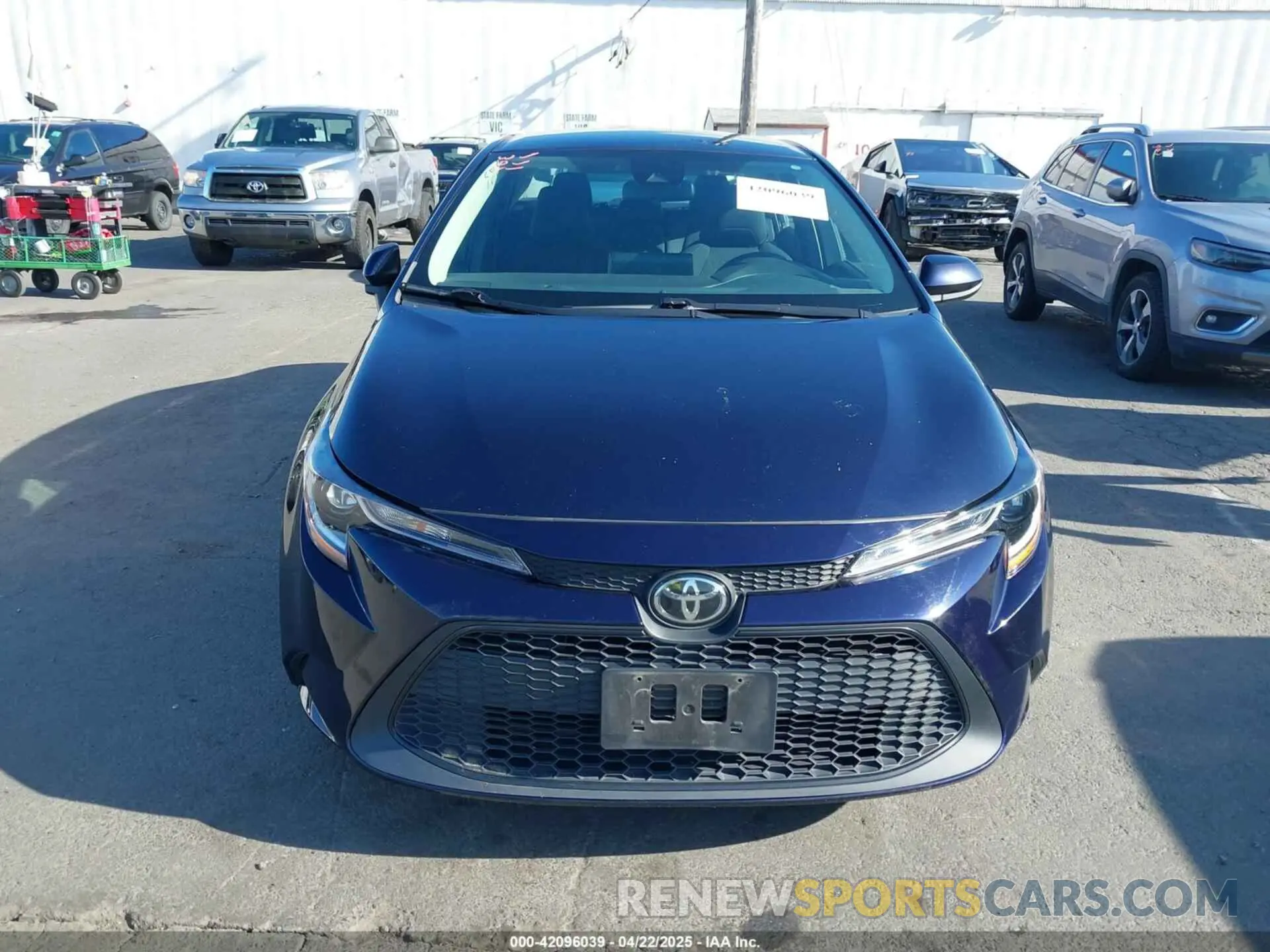 12 Photograph of a damaged car 5YFEPMAE4MP210485 TOYOTA COROLLA 2021