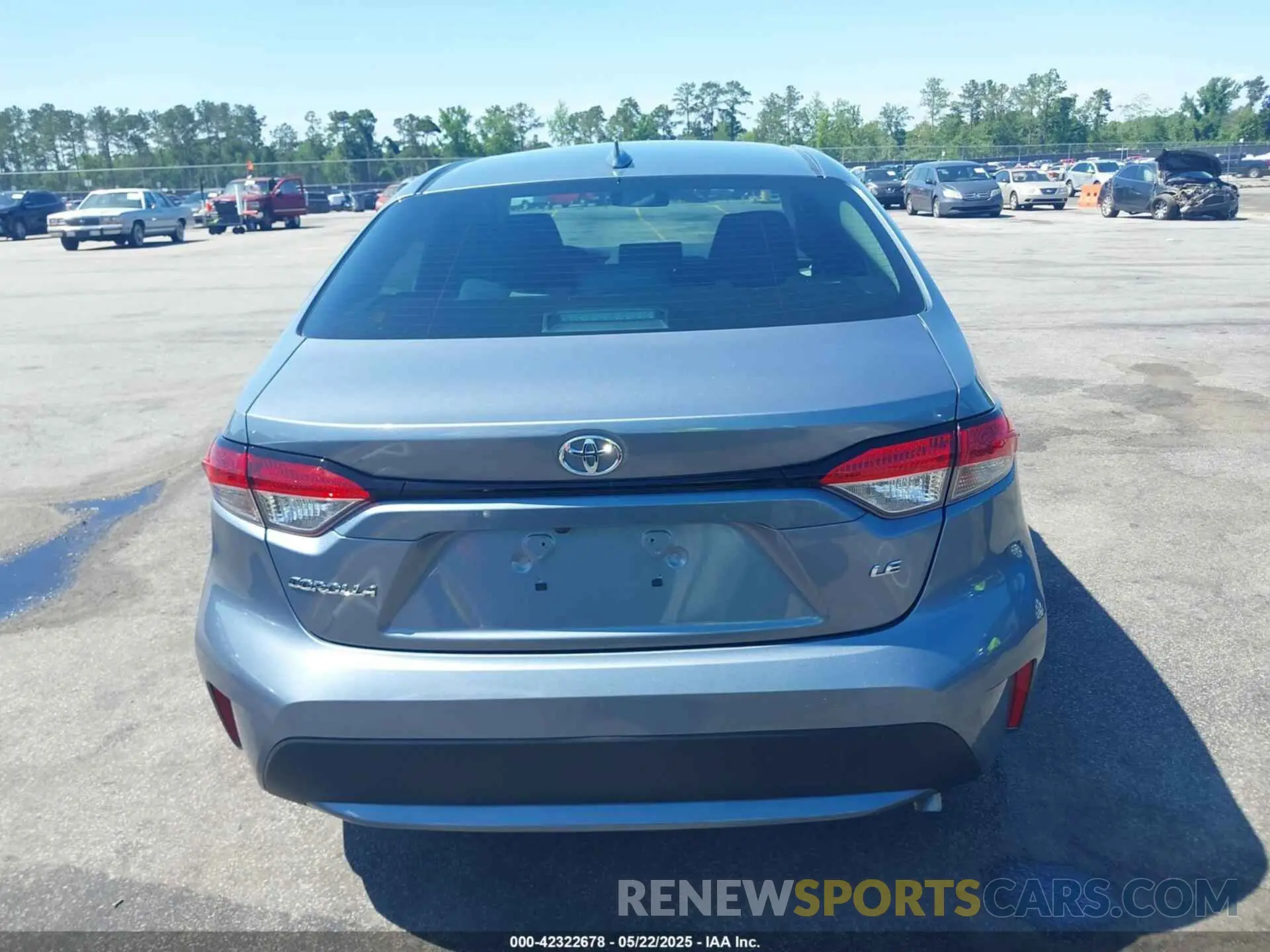 17 Photograph of a damaged car 5YFEPMAE4MP211197 TOYOTA COROLLA 2021