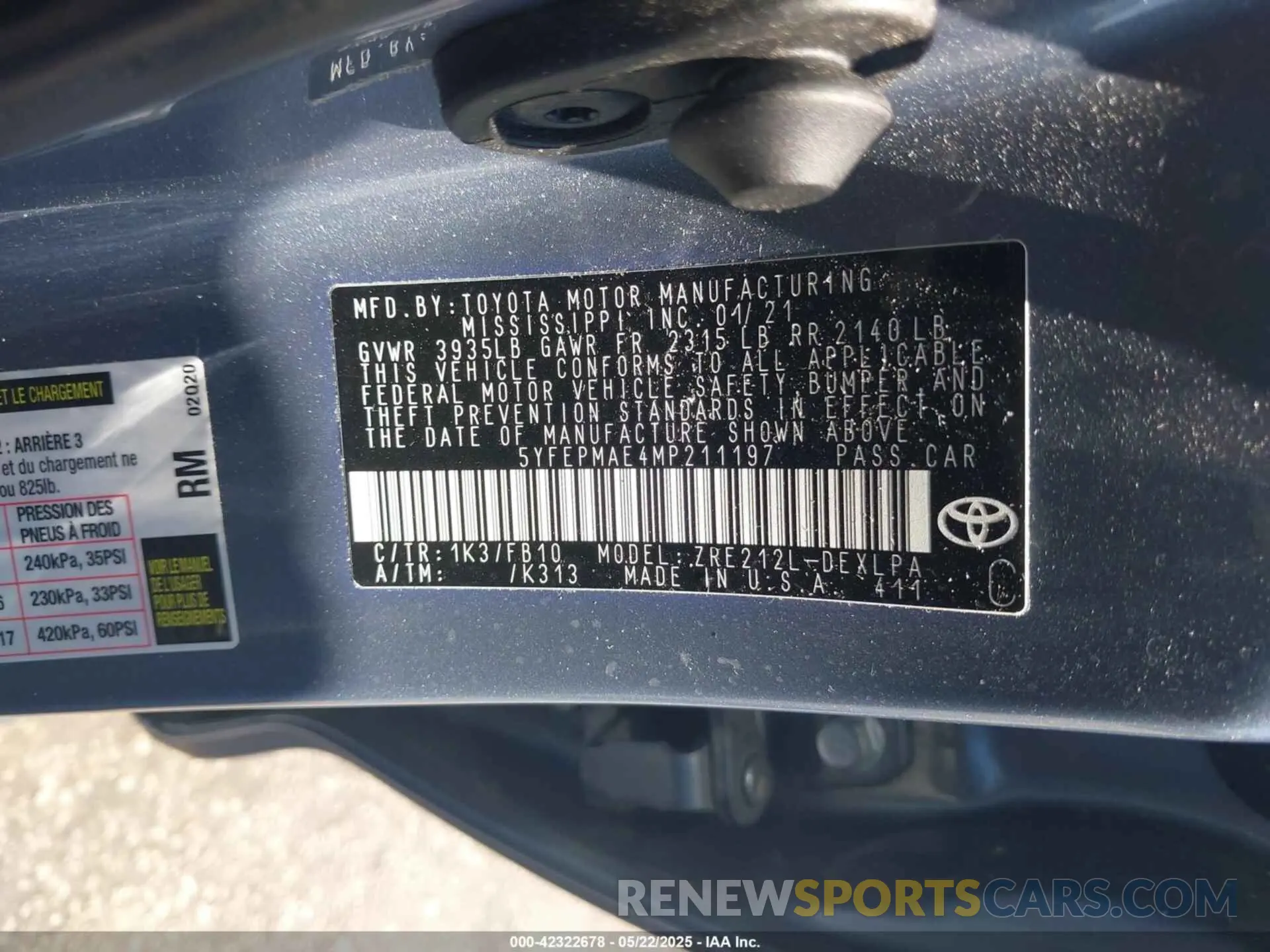 9 Photograph of a damaged car 5YFEPMAE4MP211197 TOYOTA COROLLA 2021