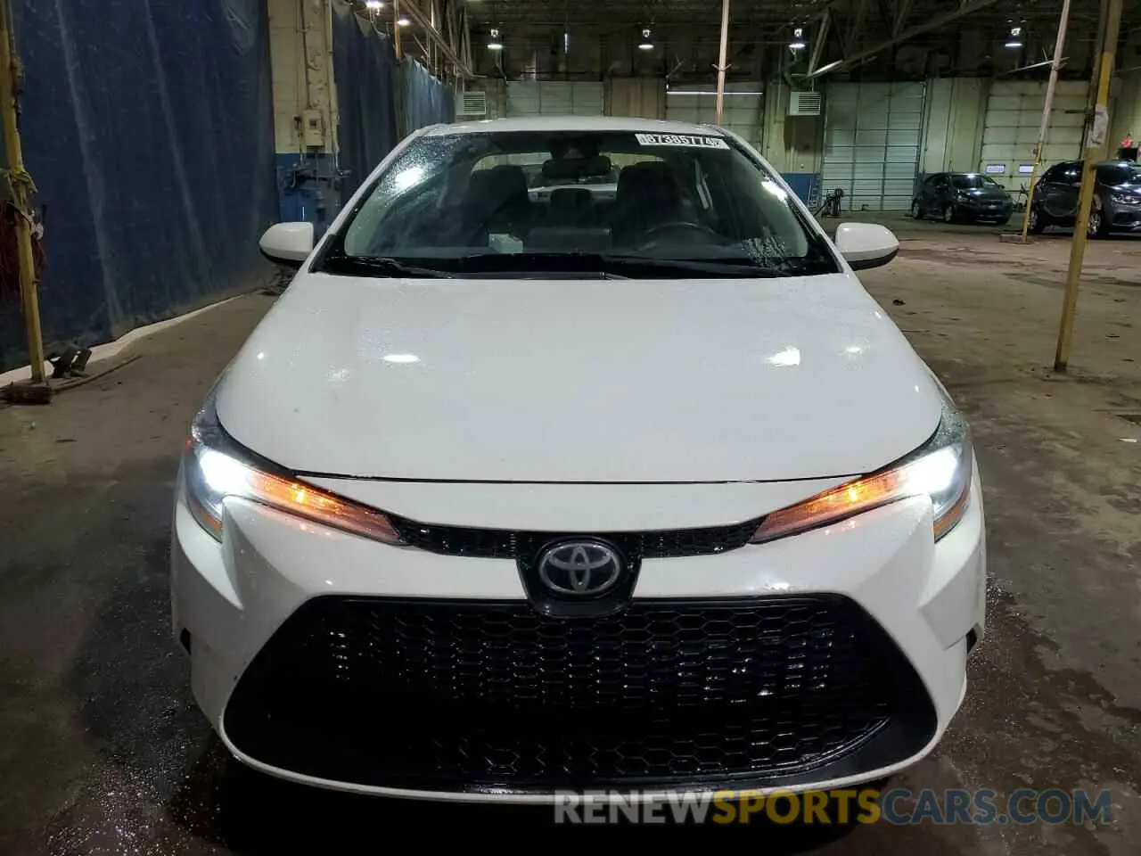 5 Photograph of a damaged car 5YFEPMAE4MP211684 TOYOTA COROLLA 2021