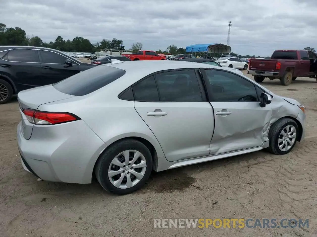 3 Photograph of a damaged car 5YFEPMAE4MP215220 TOYOTA COROLLA 2021