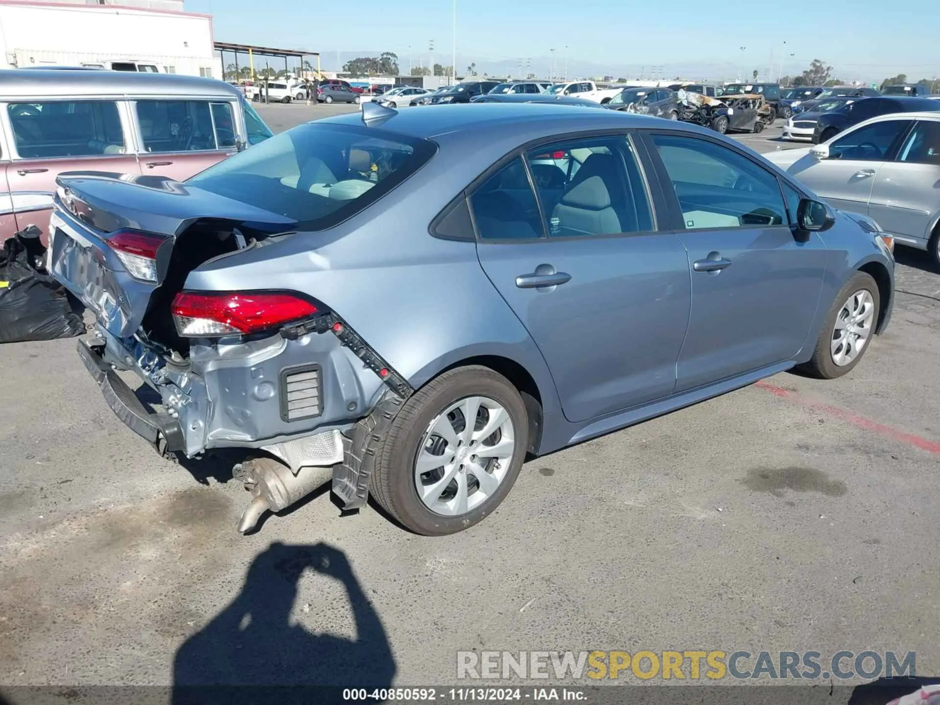 4 Photograph of a damaged car 5YFEPMAE4MP229456 TOYOTA COROLLA 2021
