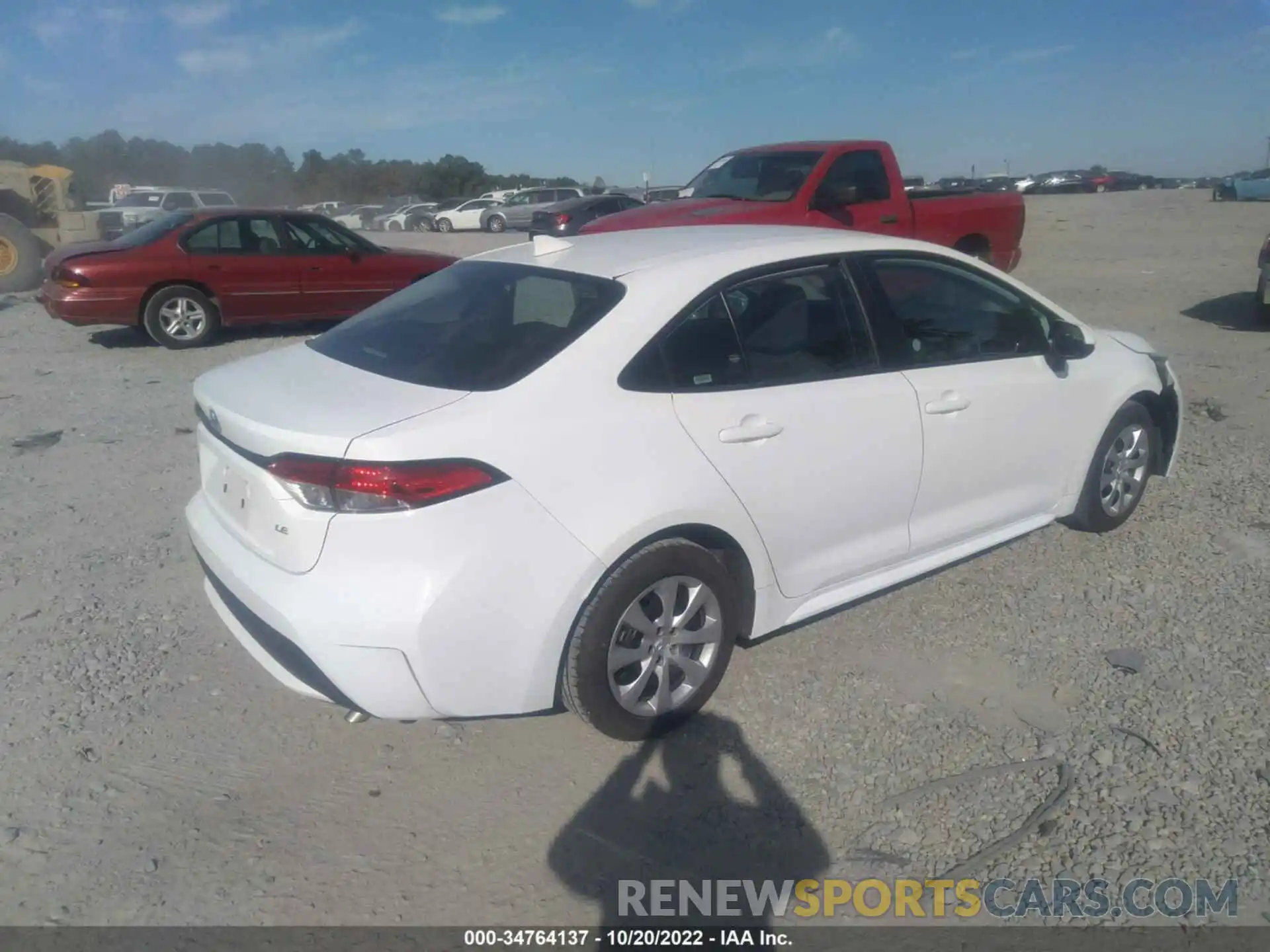 4 Photograph of a damaged car 5YFEPMAE4MP232339 TOYOTA COROLLA 2021