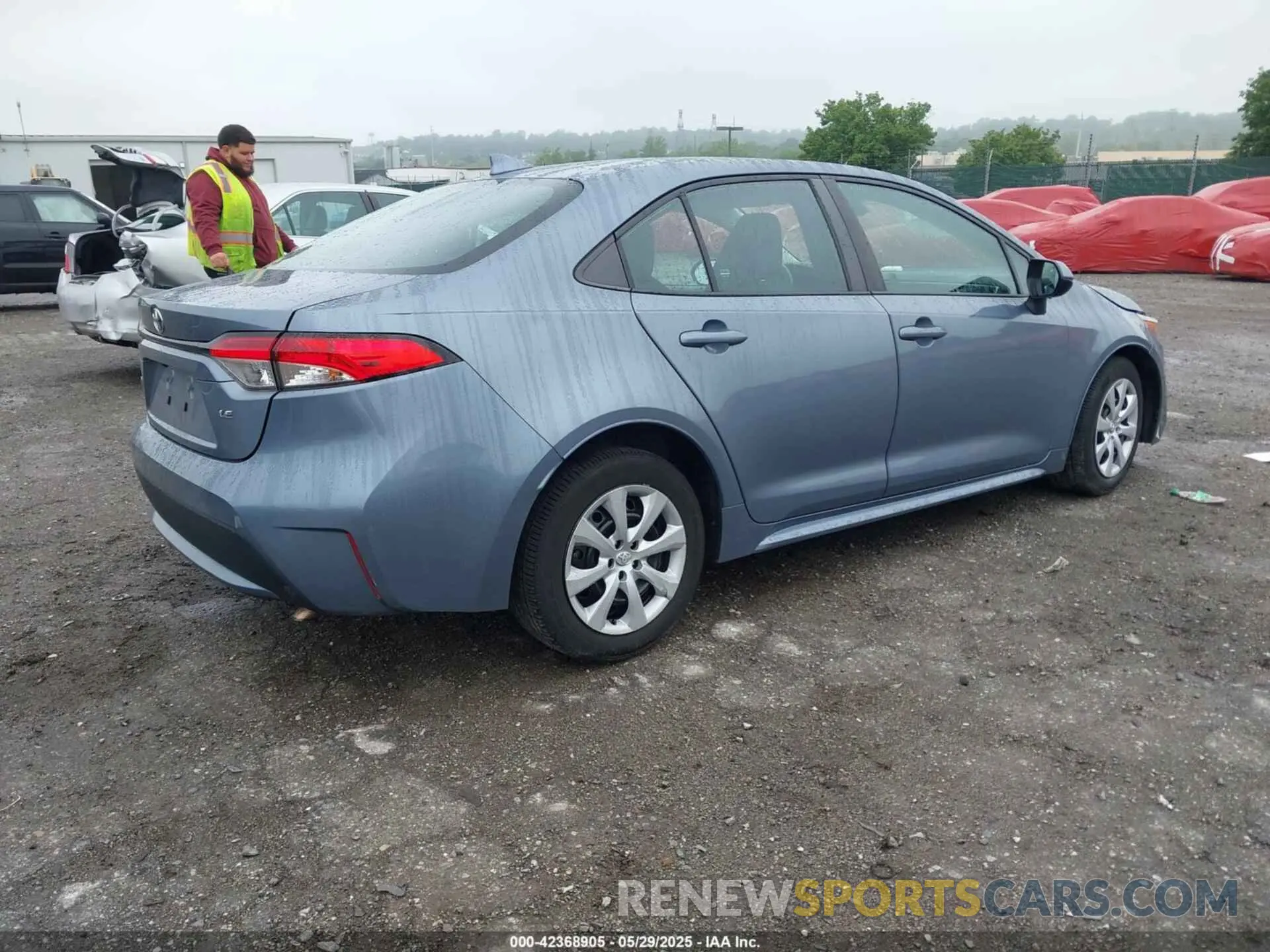 4 Photograph of a damaged car 5YFEPMAE4MP236066 TOYOTA COROLLA 2021