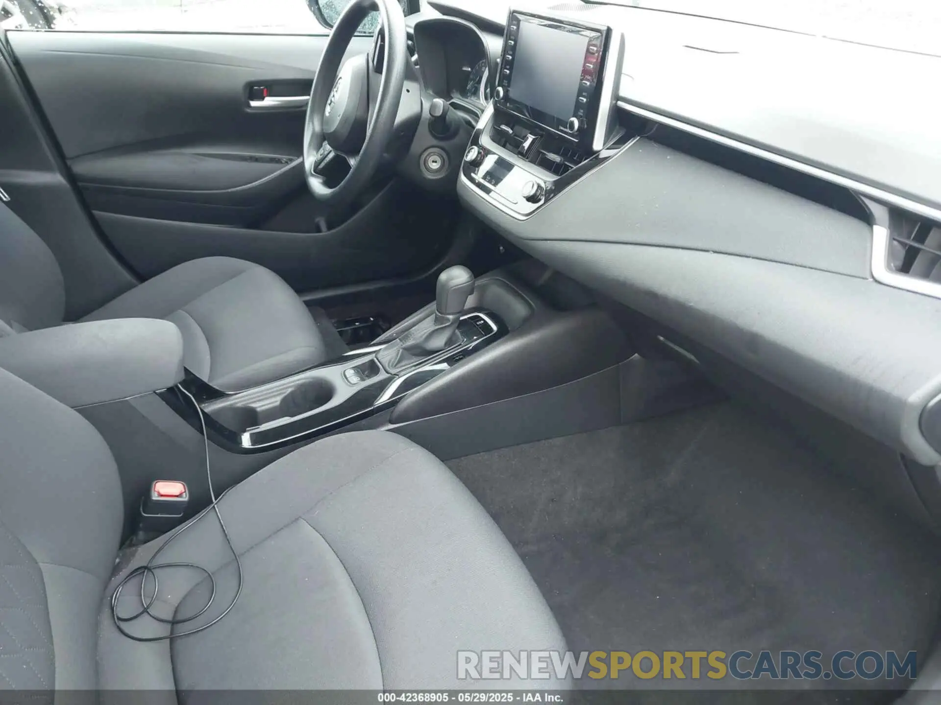 5 Photograph of a damaged car 5YFEPMAE4MP236066 TOYOTA COROLLA 2021