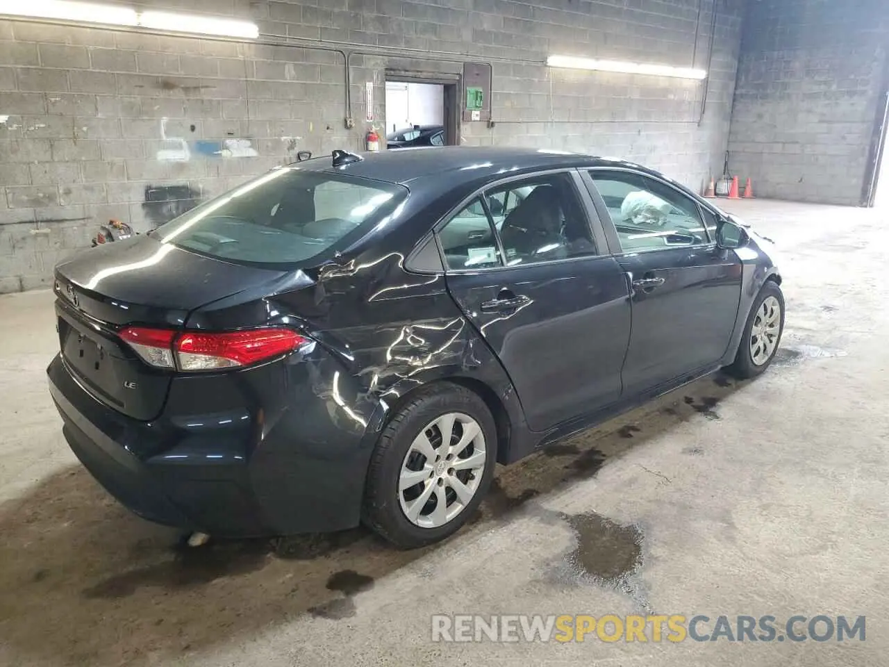 3 Photograph of a damaged car 5YFEPMAE4MP241767 TOYOTA COROLLA 2021