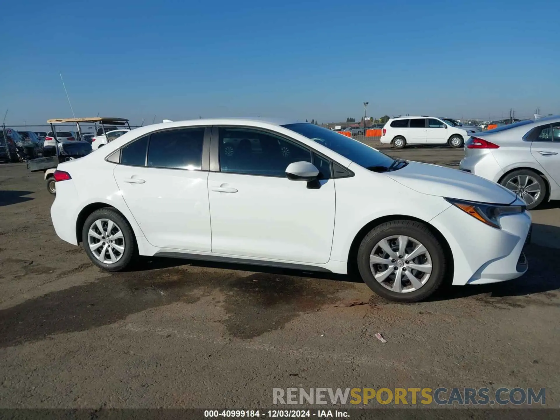 13 Photograph of a damaged car 5YFEPMAE4MP242093 TOYOTA COROLLA 2021