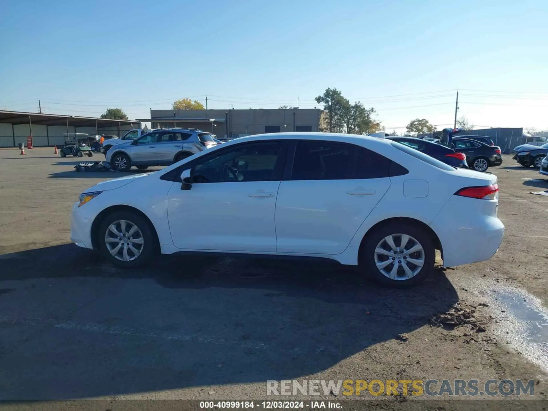 14 Photograph of a damaged car 5YFEPMAE4MP242093 TOYOTA COROLLA 2021