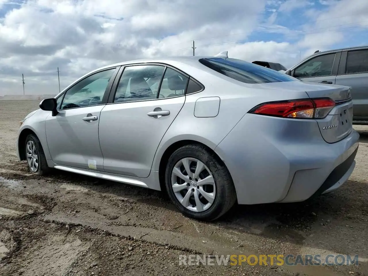 2 Photograph of a damaged car 5YFEPMAE4MP246810 TOYOTA COROLLA 2021