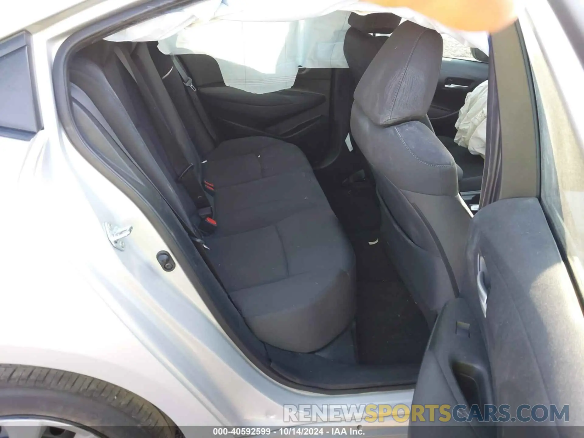 8 Photograph of a damaged car 5YFEPMAE4MP251652 TOYOTA COROLLA 2021