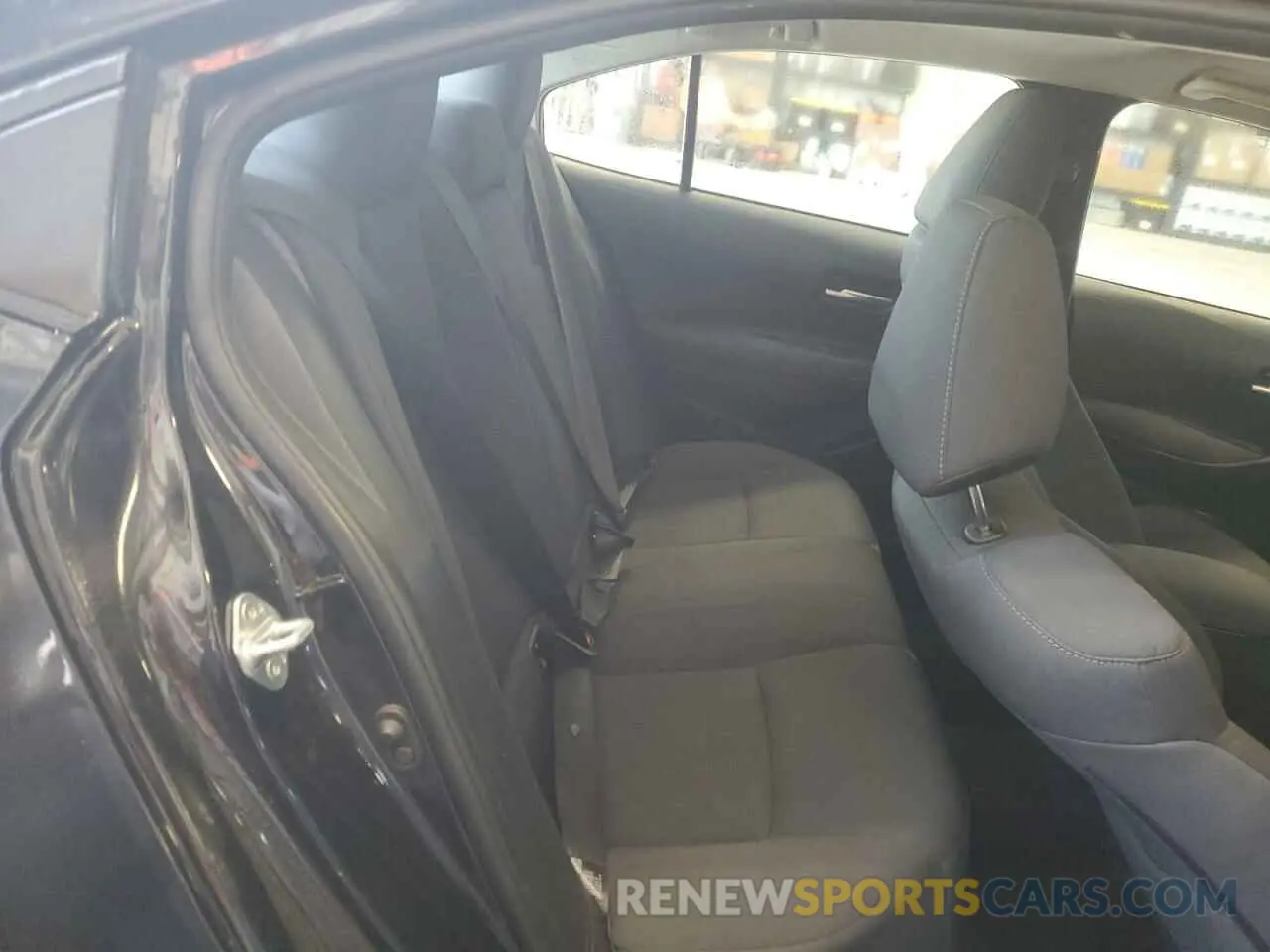 10 Photograph of a damaged car 5YFEPMAE4MP256169 TOYOTA COROLLA 2021