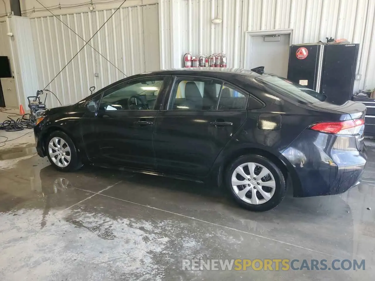 2 Photograph of a damaged car 5YFEPMAE4MP256169 TOYOTA COROLLA 2021