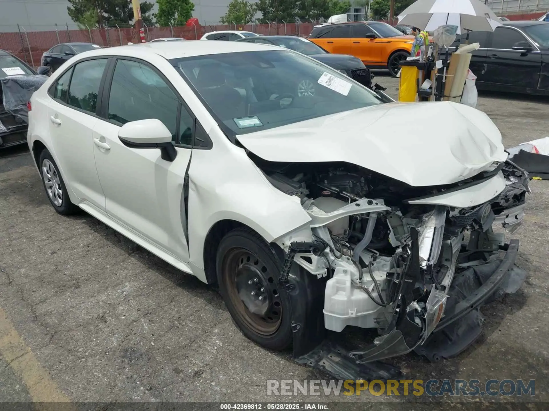 1 Photograph of a damaged car 5YFEPMAE4MP260173 TOYOTA COROLLA 2021