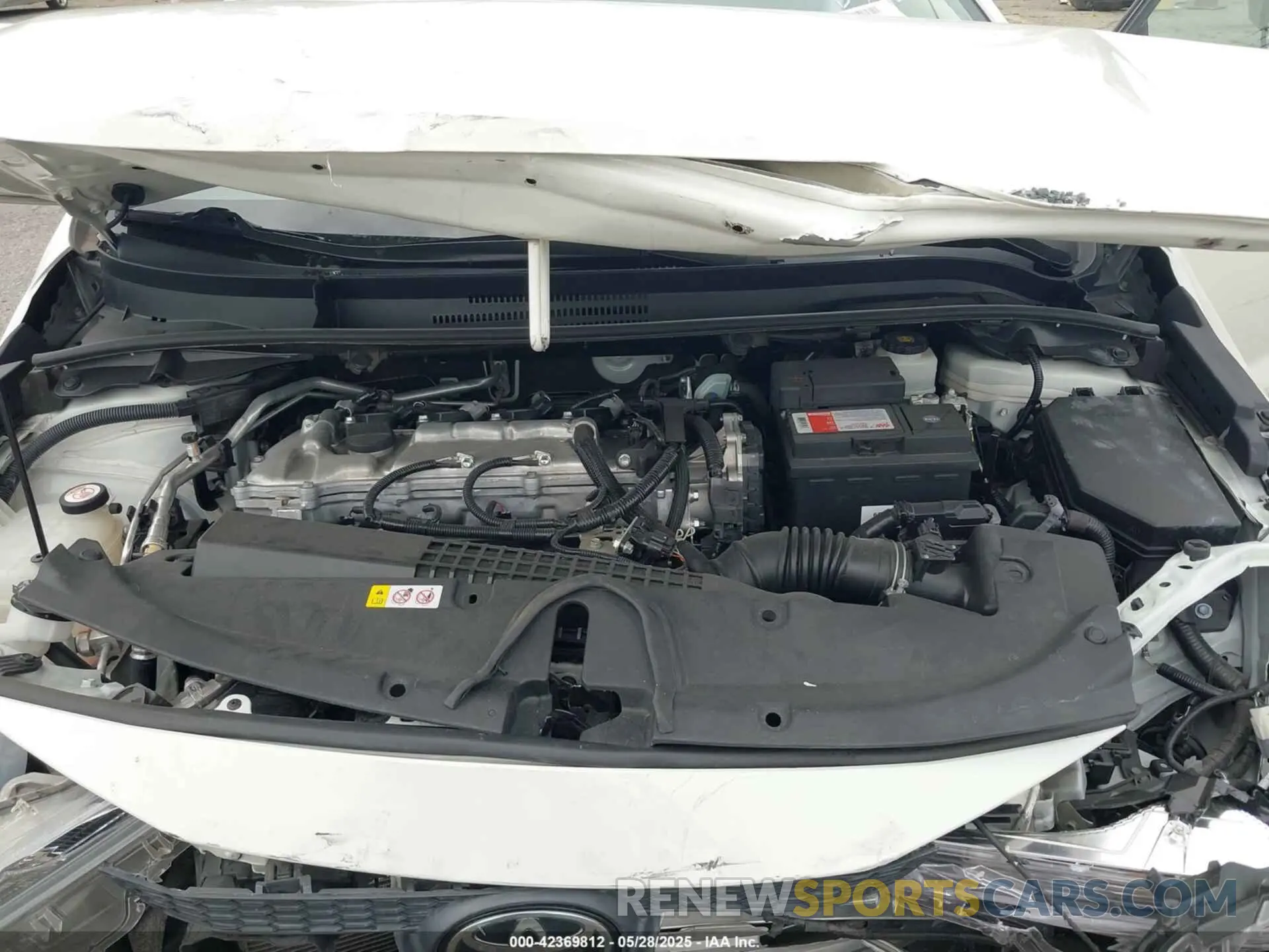 10 Photograph of a damaged car 5YFEPMAE4MP260173 TOYOTA COROLLA 2021