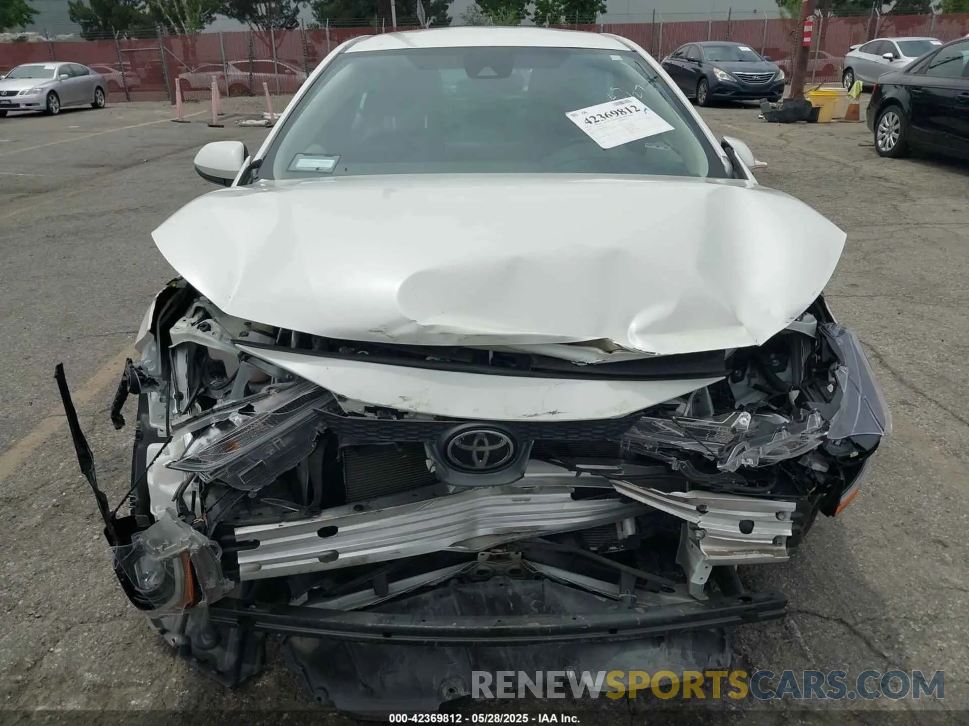 13 Photograph of a damaged car 5YFEPMAE4MP260173 TOYOTA COROLLA 2021