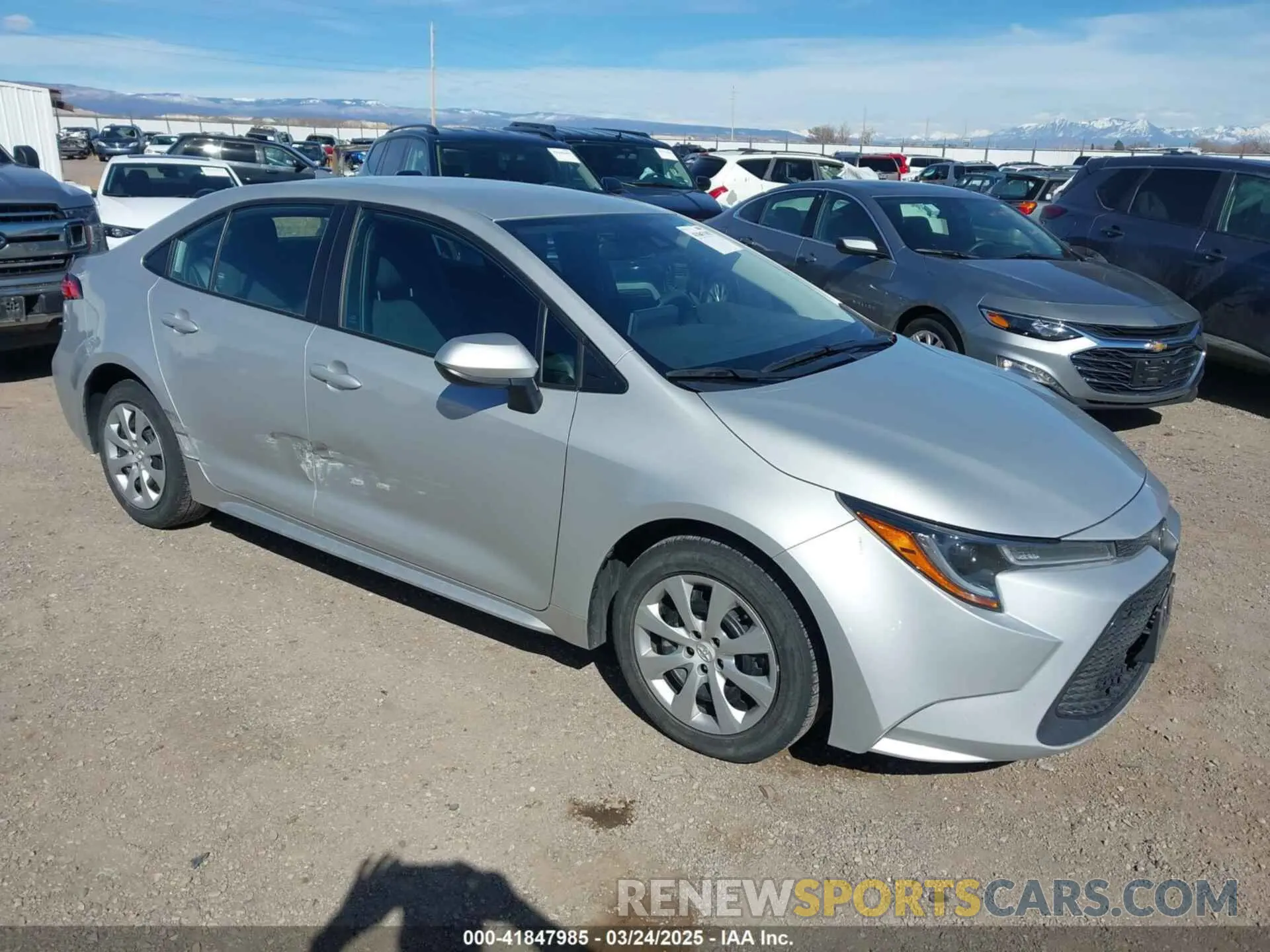 1 Photograph of a damaged car 5YFEPMAE4MP260268 TOYOTA COROLLA 2021