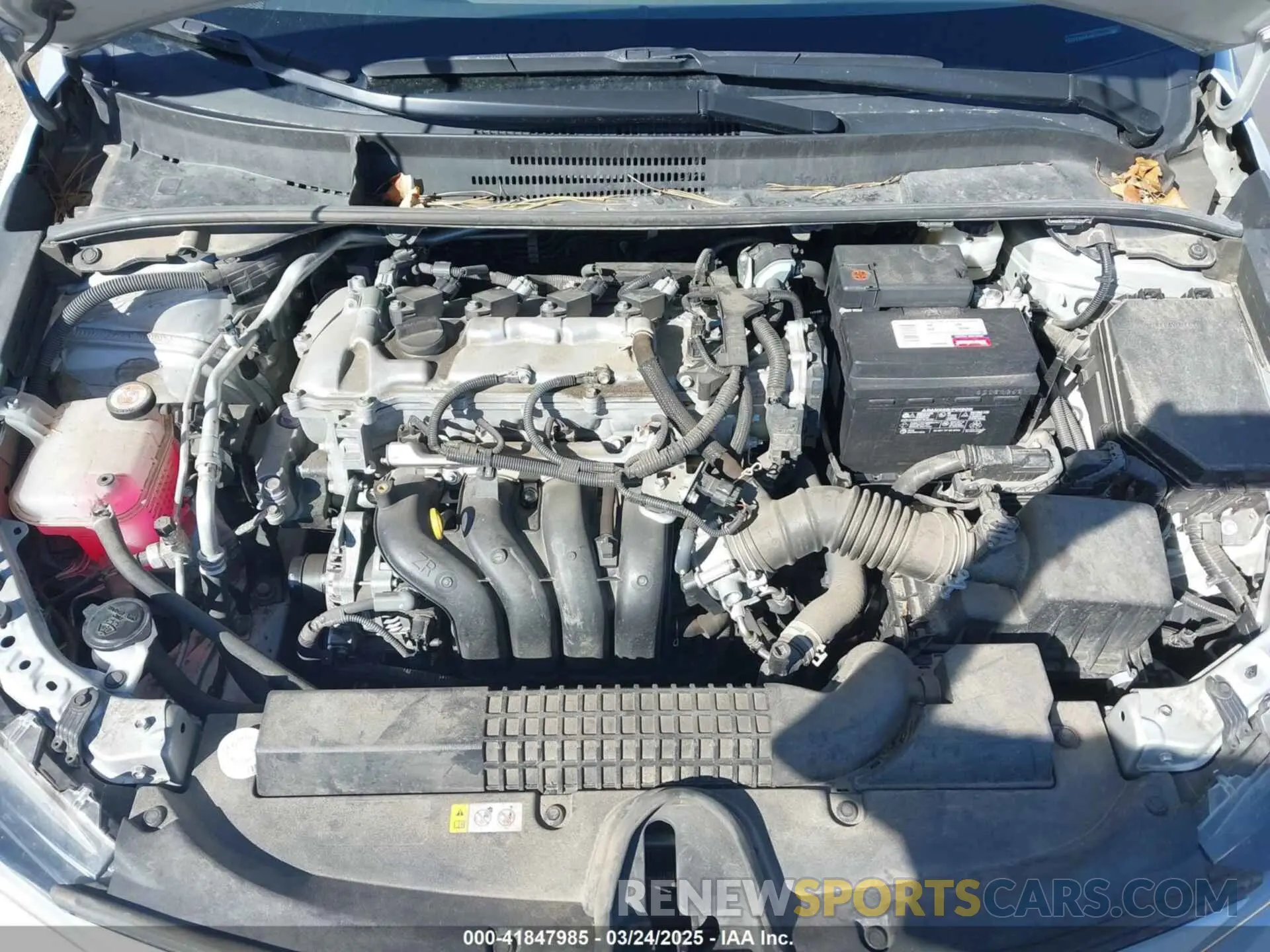 10 Photograph of a damaged car 5YFEPMAE4MP260268 TOYOTA COROLLA 2021