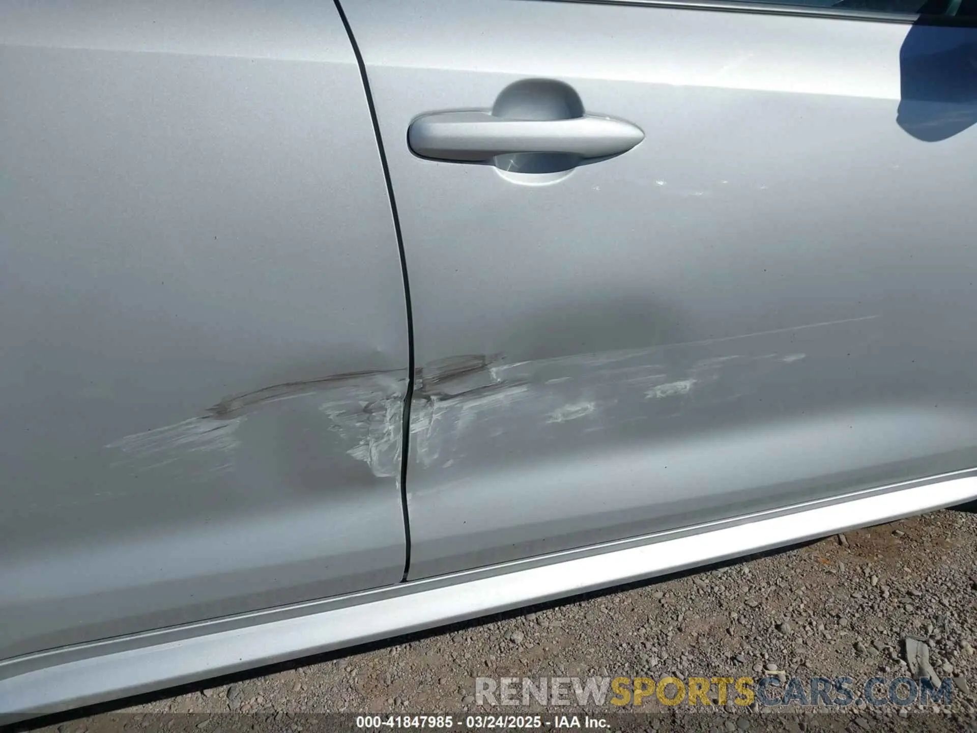 6 Photograph of a damaged car 5YFEPMAE4MP260268 TOYOTA COROLLA 2021