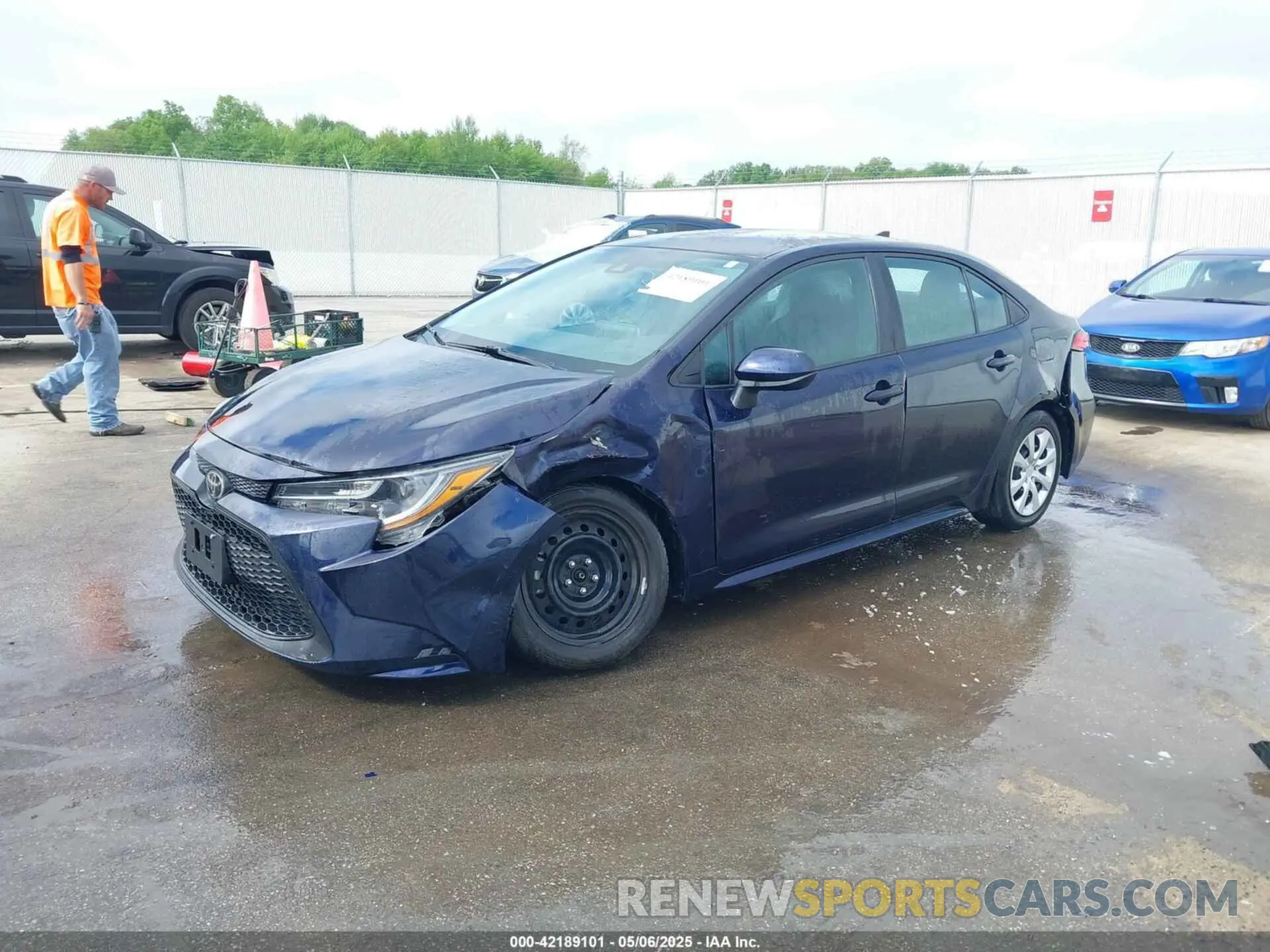 2 Photograph of a damaged car 5YFEPMAE4MP260948 TOYOTA COROLLA 2021