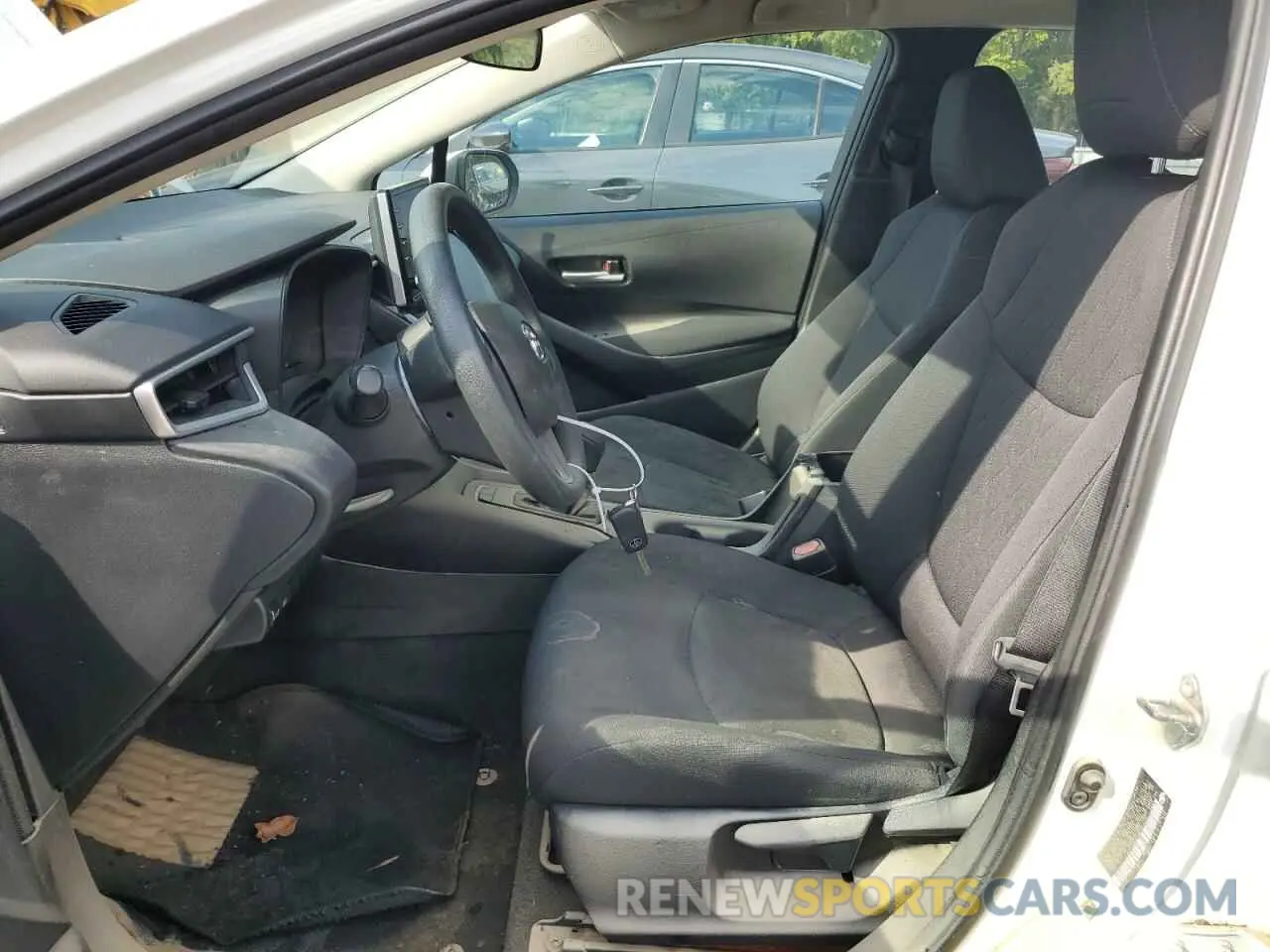 7 Photograph of a damaged car 5YFEPMAE4MP261422 TOYOTA COROLLA 2021