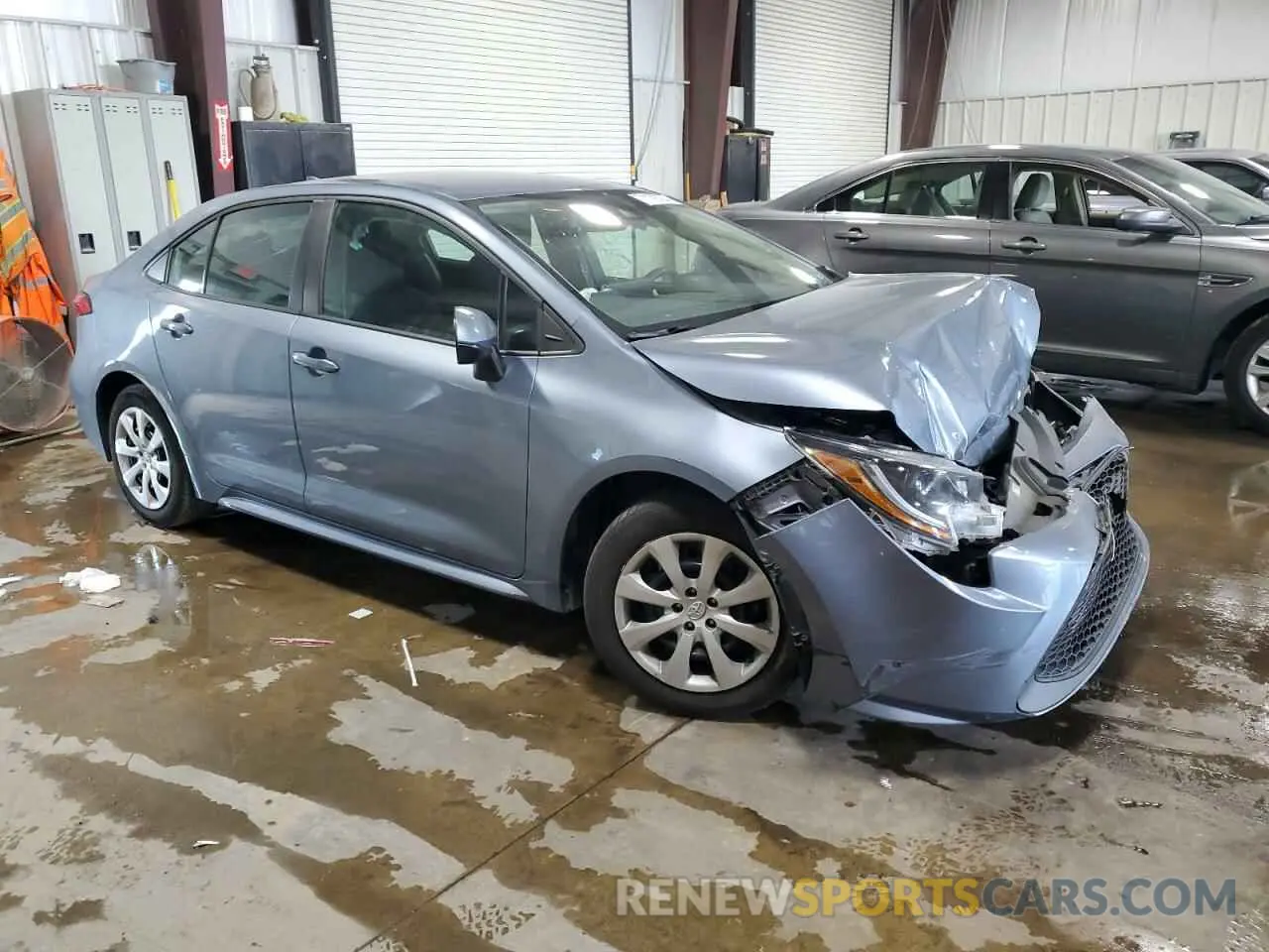 4 Photograph of a damaged car 5YFEPMAE4MP264059 TOYOTA COROLLA 2021