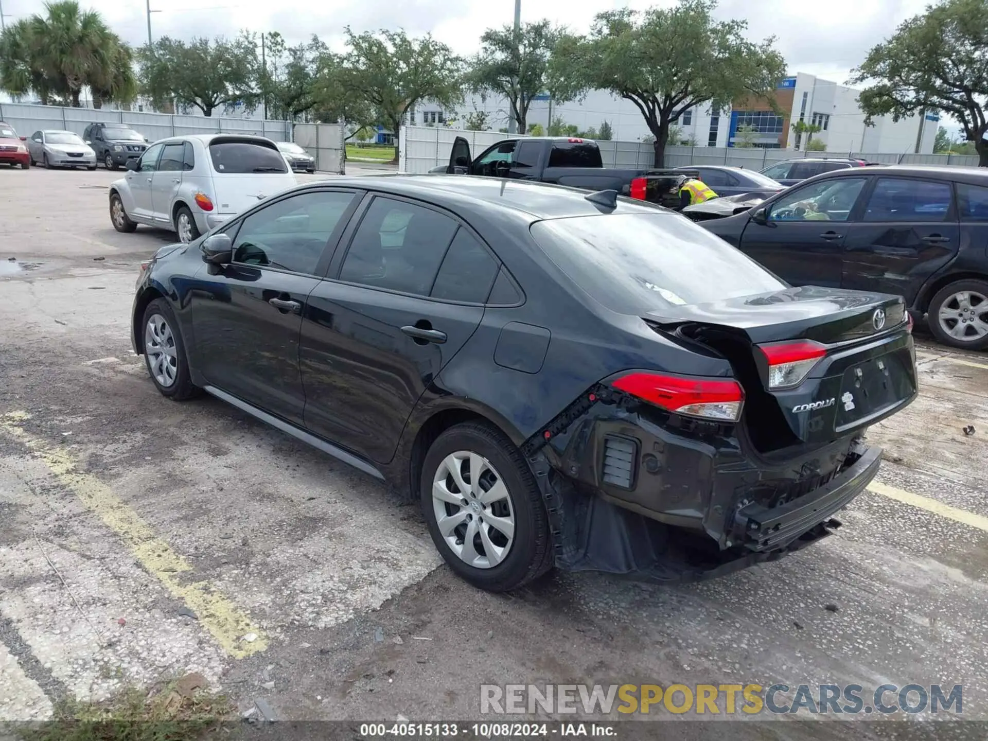 3 Photograph of a damaged car 5YFEPMAE4MP264210 TOYOTA COROLLA 2021