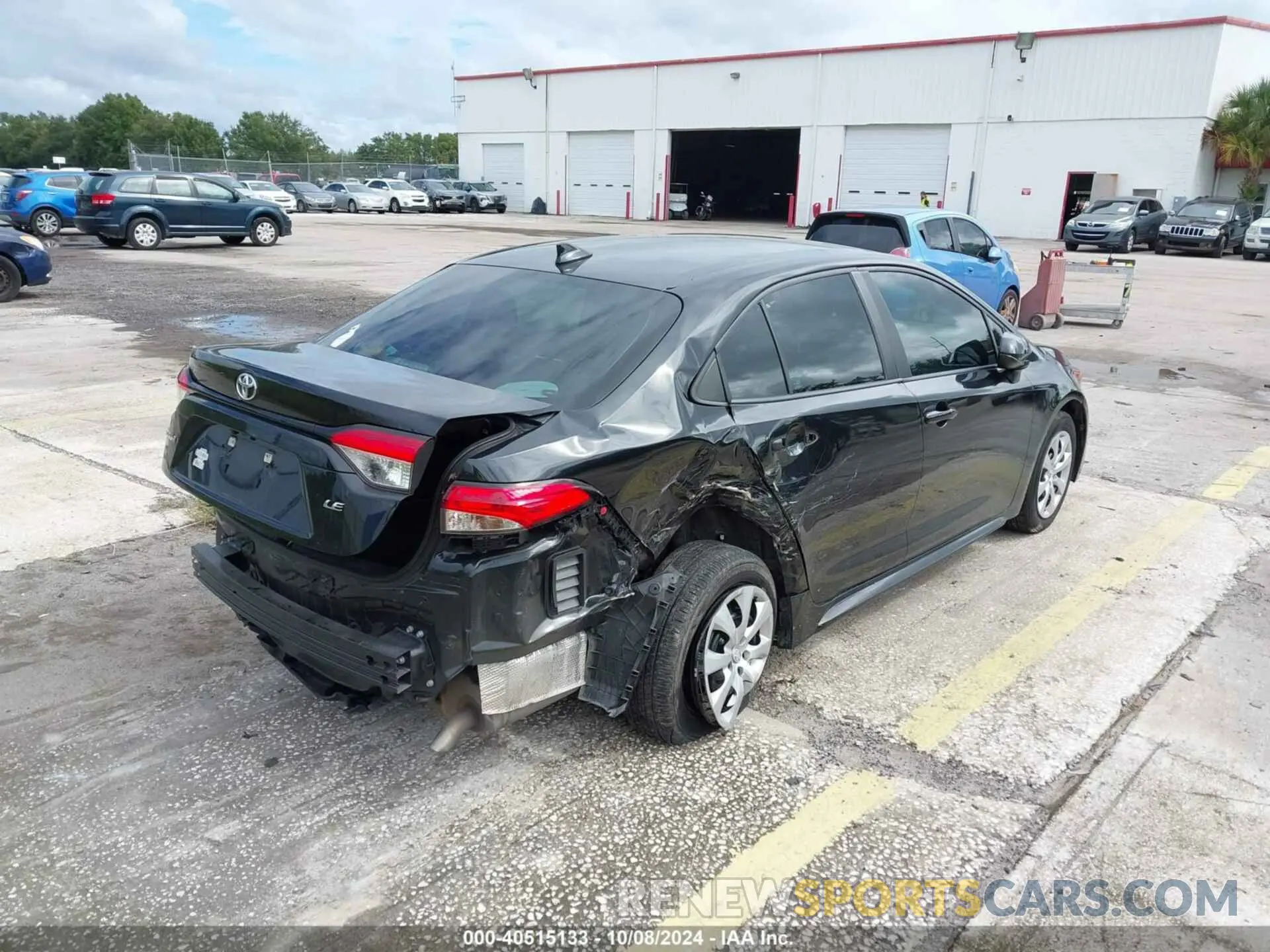 4 Photograph of a damaged car 5YFEPMAE4MP264210 TOYOTA COROLLA 2021