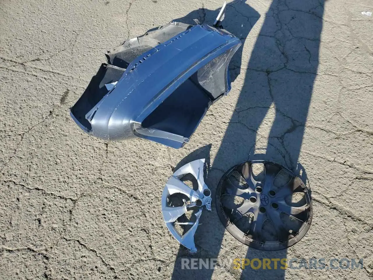 12 Photograph of a damaged car 5YFEPMAE4MP267852 TOYOTA COROLLA 2021