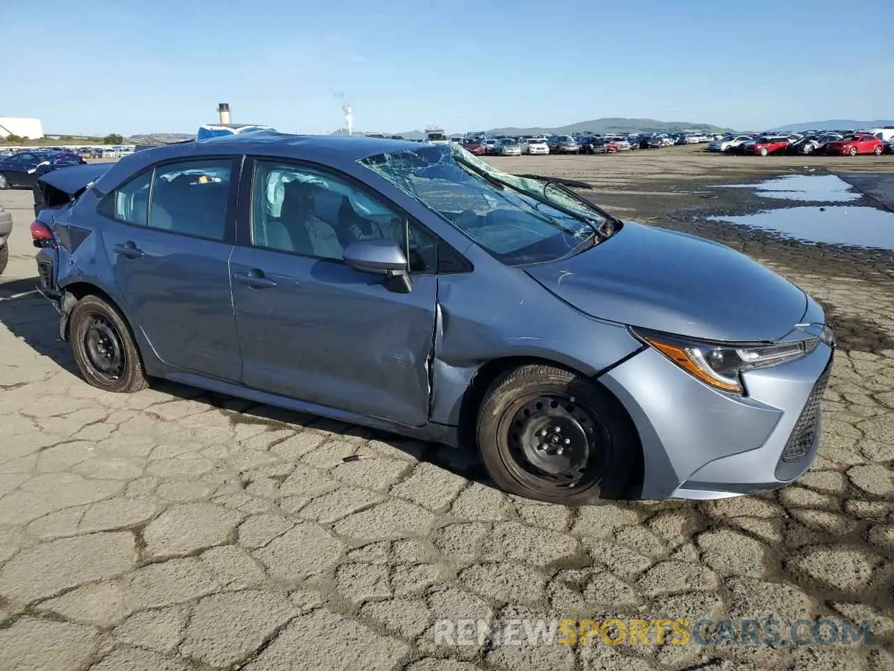 4 Photograph of a damaged car 5YFEPMAE4MP267852 TOYOTA COROLLA 2021