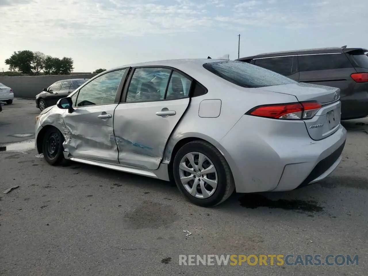 2 Photograph of a damaged car 5YFEPMAE5MP148322 TOYOTA COROLLA 2021