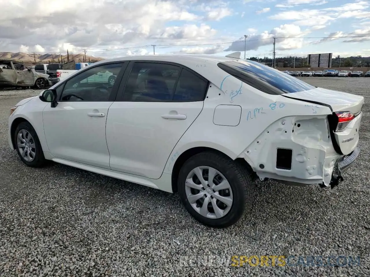 2 Photograph of a damaged car 5YFEPMAE5MP159076 TOYOTA COROLLA 2021
