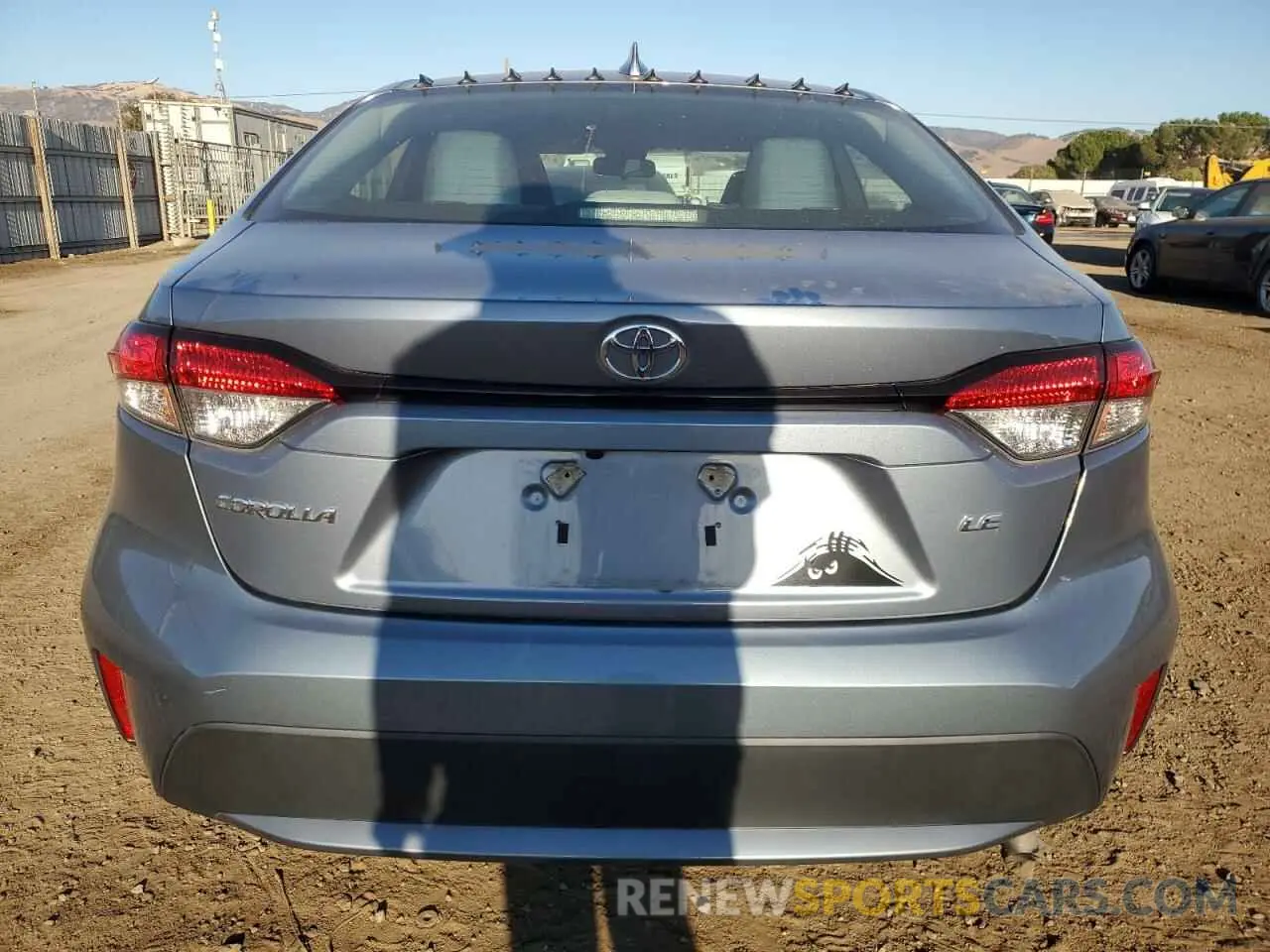 6 Photograph of a damaged car 5YFEPMAE5MP161300 TOYOTA COROLLA 2021