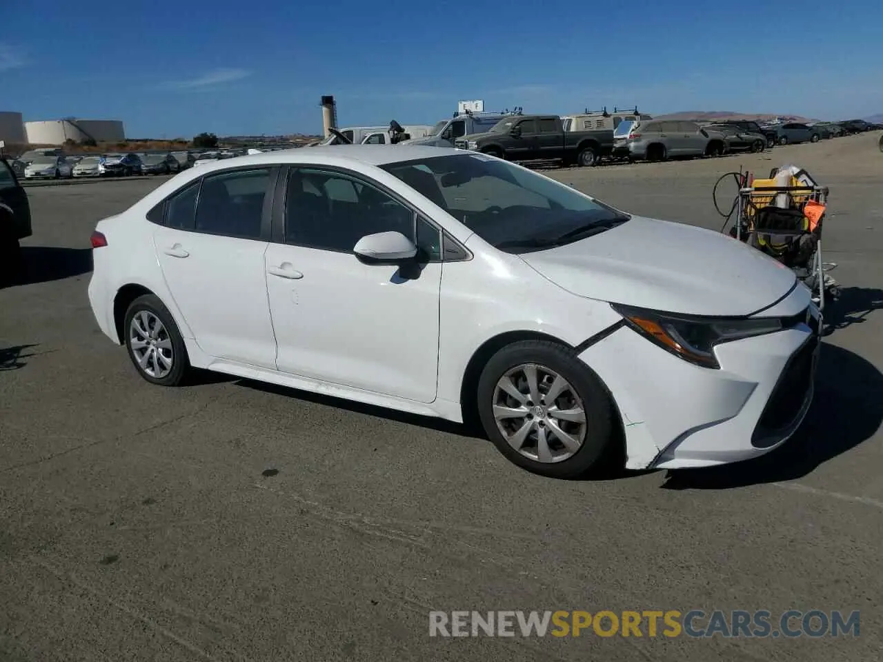 4 Photograph of a damaged car 5YFEPMAE5MP165492 TOYOTA COROLLA 2021