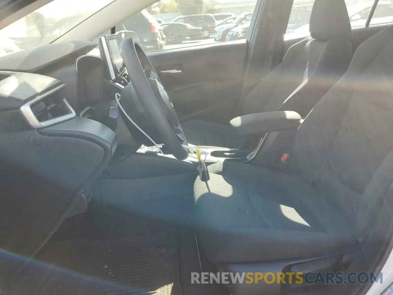 7 Photograph of a damaged car 5YFEPMAE5MP165492 TOYOTA COROLLA 2021