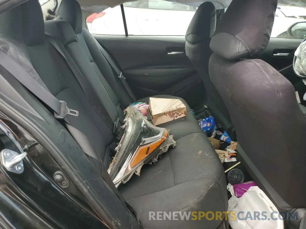 10 Photograph of a damaged car 5YFEPMAE5MP171079 TOYOTA COROLLA 2021