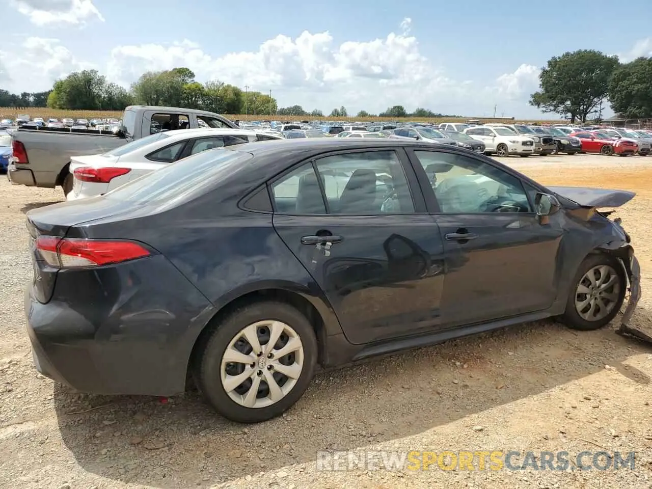 3 Photograph of a damaged car 5YFEPMAE5MP171079 TOYOTA COROLLA 2021