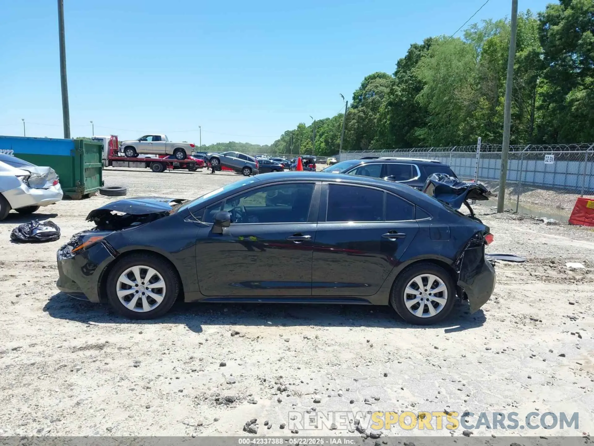 15 Photograph of a damaged car 5YFEPMAE5MP174063 TOYOTA COROLLA 2021