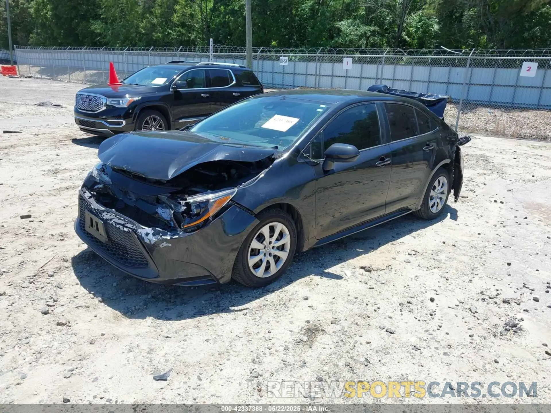 2 Photograph of a damaged car 5YFEPMAE5MP174063 TOYOTA COROLLA 2021