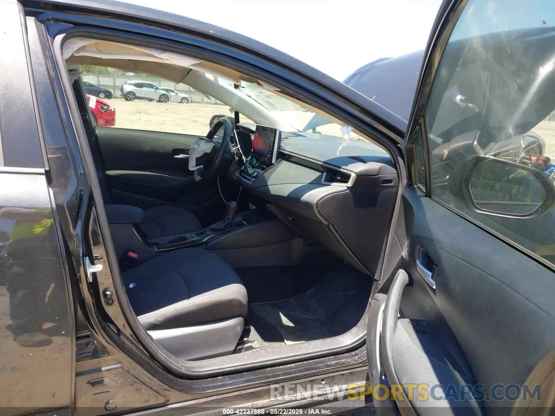 5 Photograph of a damaged car 5YFEPMAE5MP174063 TOYOTA COROLLA 2021