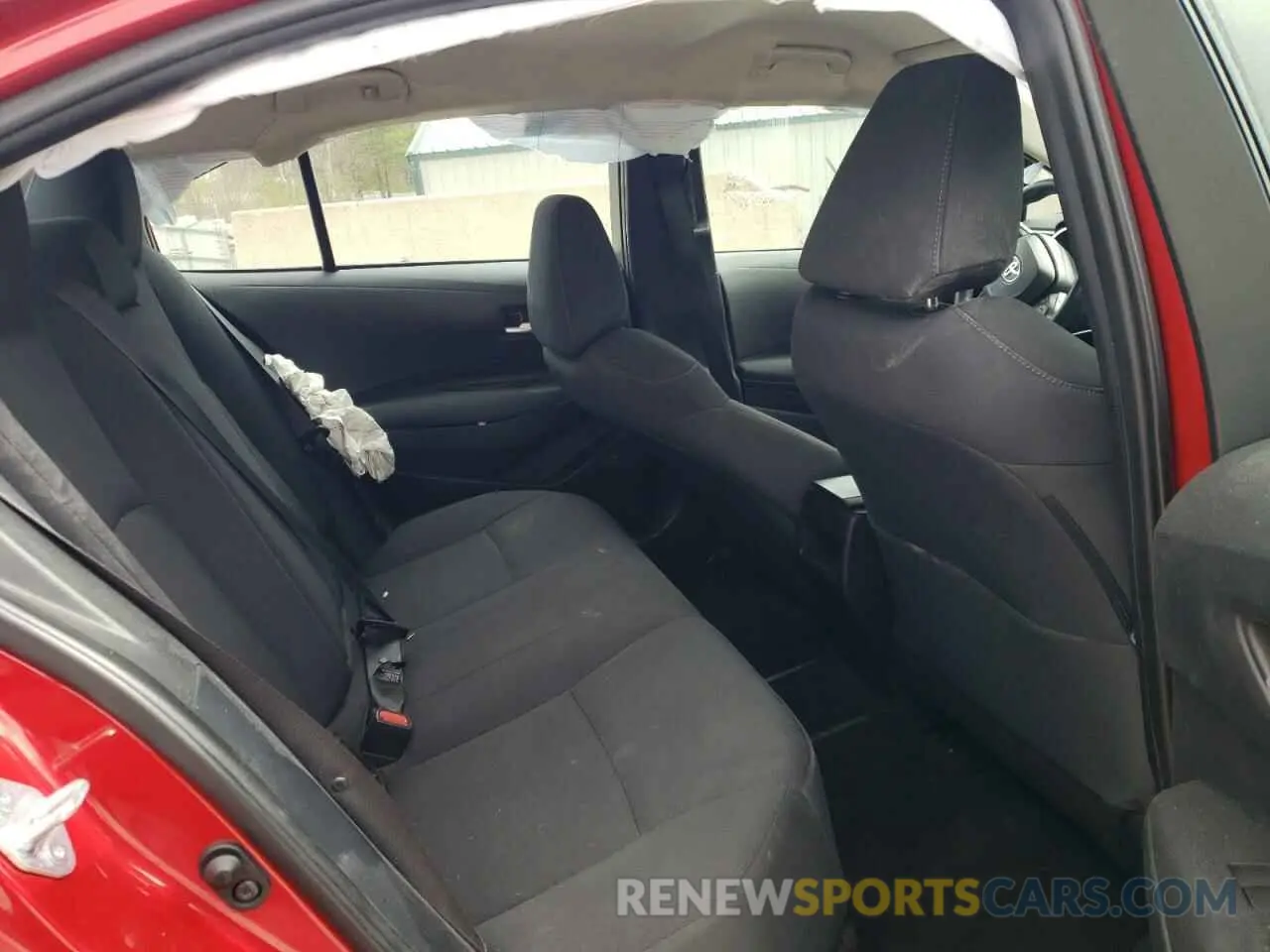 10 Photograph of a damaged car 5YFEPMAE5MP175133 TOYOTA COROLLA 2021