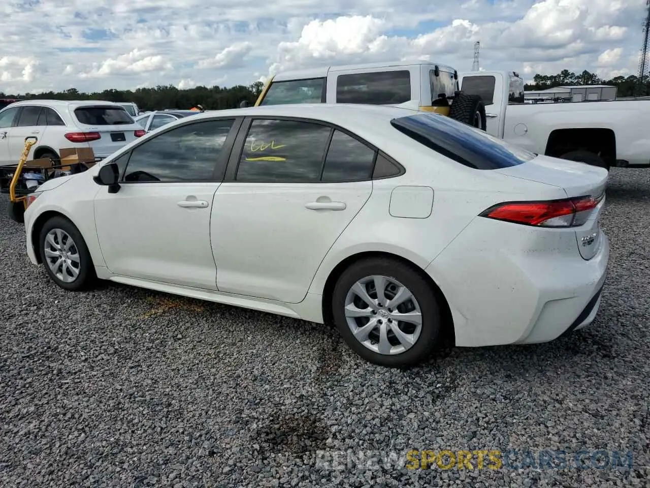 2 Photograph of a damaged car 5YFEPMAE5MP176041 TOYOTA COROLLA 2021