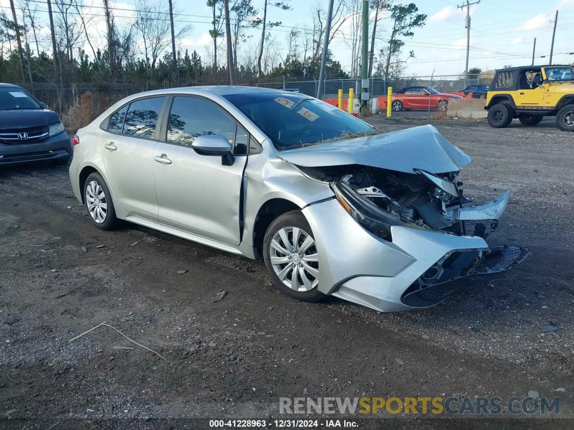 1 Photograph of a damaged car 5YFEPMAE5MP181367 TOYOTA COROLLA 2021
